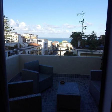 B&B Rosy Паола Екстериор снимка